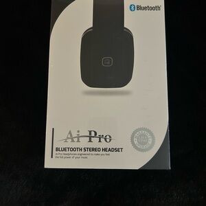 AI PRO- 100 Plus Bluetooth Stereo Headset - Black